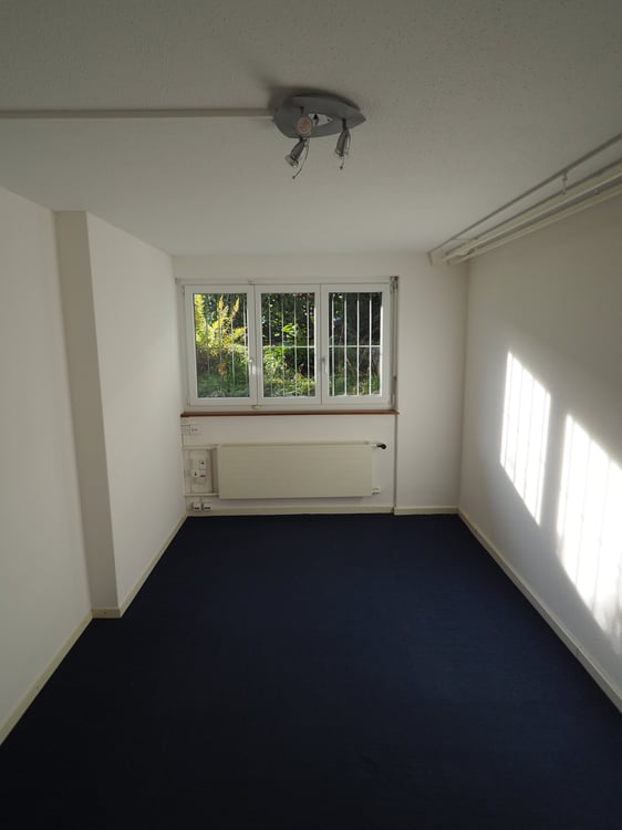 Moderne 1-Zimmer-Büroräume in zentraler Lage von Thun 3