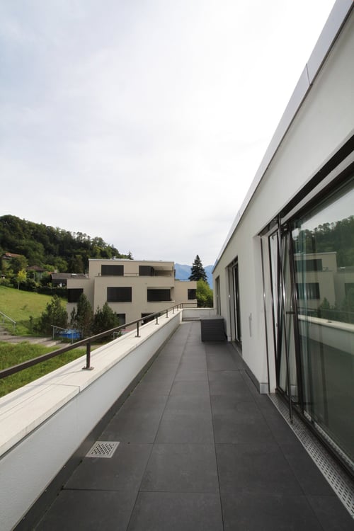 Exklusive Attikawohnung über den Dächern von Thun 10