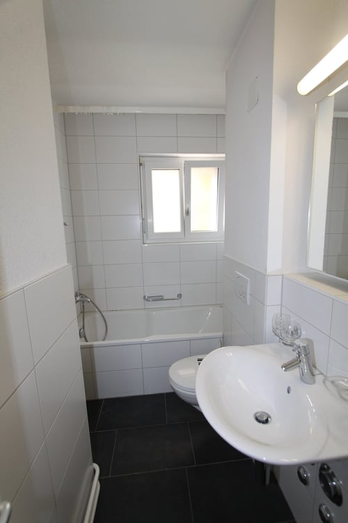 Helle und moderne Wohnung an zentraler Lage in Thun 5