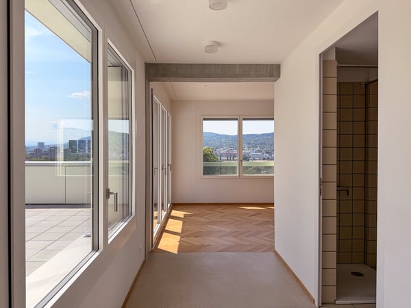 Wohnen mit Stil und Ausblick – 3.5-Zimmerwohnung an beliebter Lage in Zürich 3