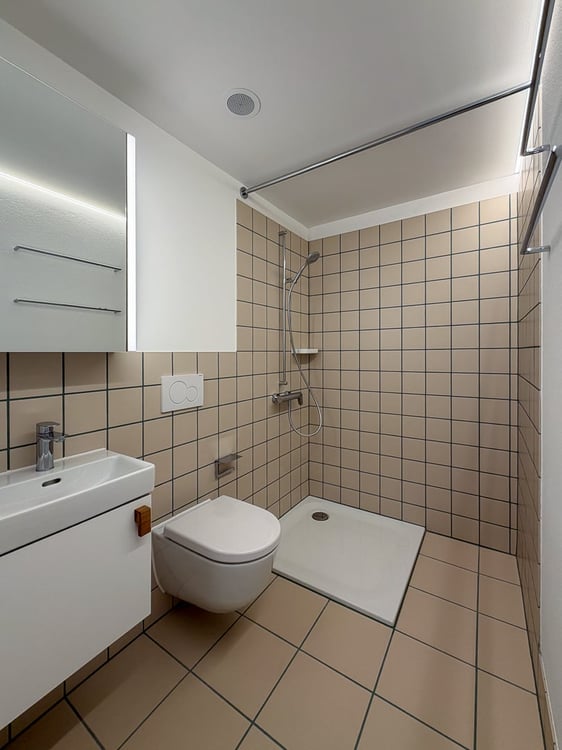 Wohnen mit Stil und Ausblick – 4.5-Zimmerwohnung an beliebter Lage in Zürich 8