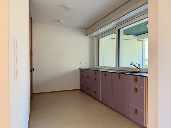 Wohnen mit Stil und Ausblick – 4.5-Zimmerwohnung an beliebter Lage in Zürich 4