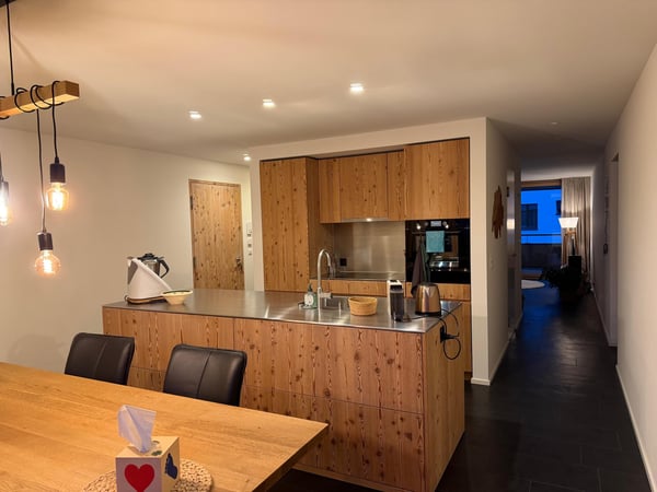 Moderne 3-Zimmer-Erstwohnung mit Loggia in Scuol– ab sofort verfügbar 4