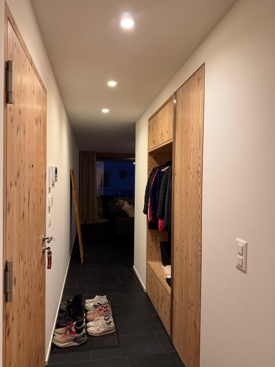 Moderne 3-Zimmer-Erstwohnung mit Loggia in Scuol– ab sofort verfügbar 8