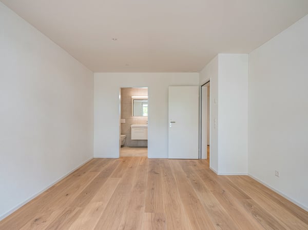 Erstvermietung: exklusive 4,5-Zimmer-Wohnung im Eigentumsstandard mit grosszügigem Grundriss 8