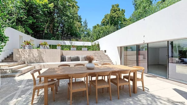 EXCLUSIVE - Exceptional 18th century property, 3,136 m² plot and indoor pool 11