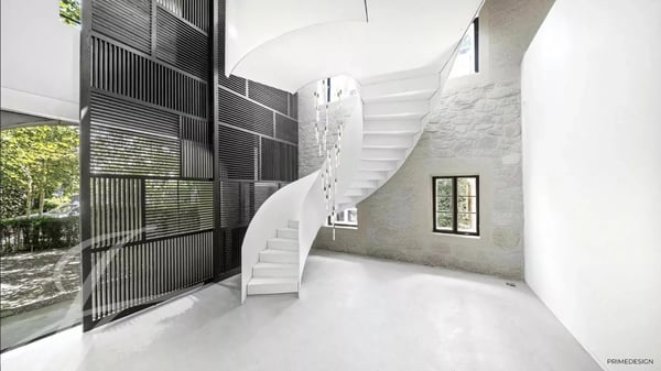 EXCLUSIVE - Exceptional 18th century property, 3,136 m² plot and indoor pool 2