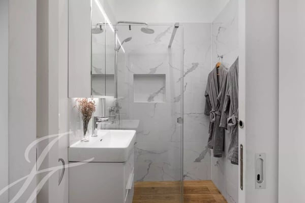 Volume, elegance, location: an exceptional trio 12