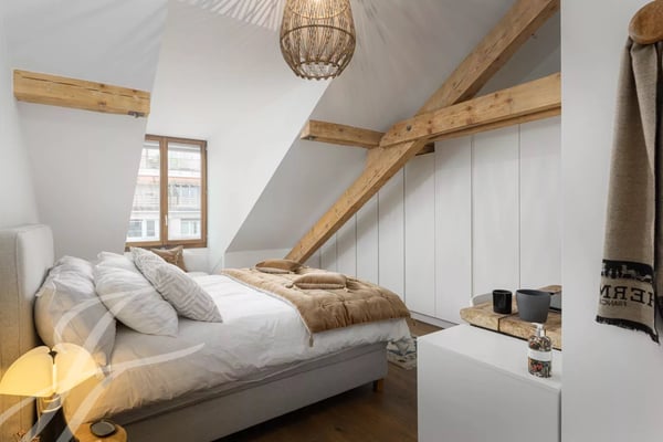 Volume, elegance, location: an exceptional trio 10