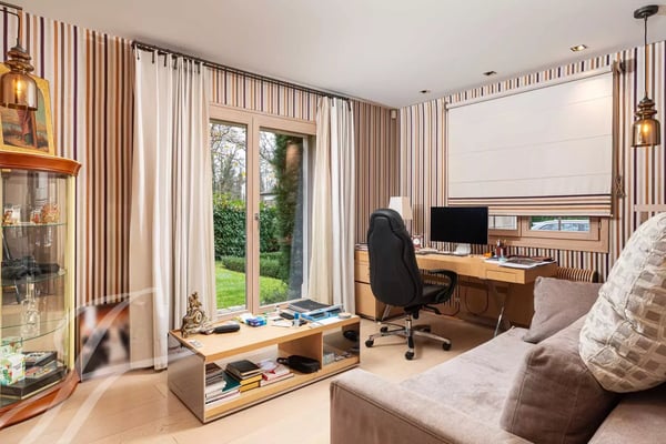 EXCLUSIVE - Luxury and serenity in the heart of Conches 13