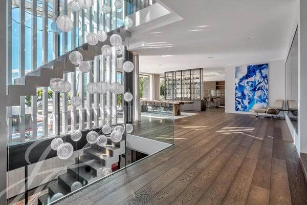 Contemporary elegance - Waterfront property 6