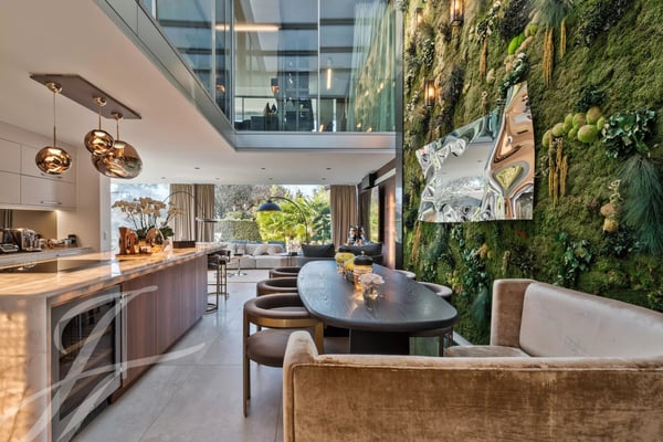 Bright villa in a residential area 3