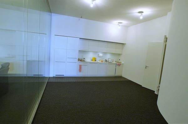Montreux - Grand-rue 40 - Local de 270 m2 au 1er étage 3