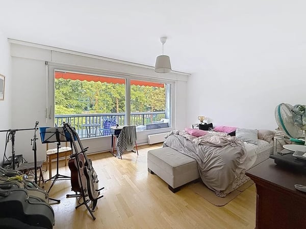 Très bel appartement traversant avec 2 balcons 4