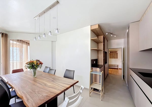 Très bel appartement spacieux et lumineux avec loggia 3