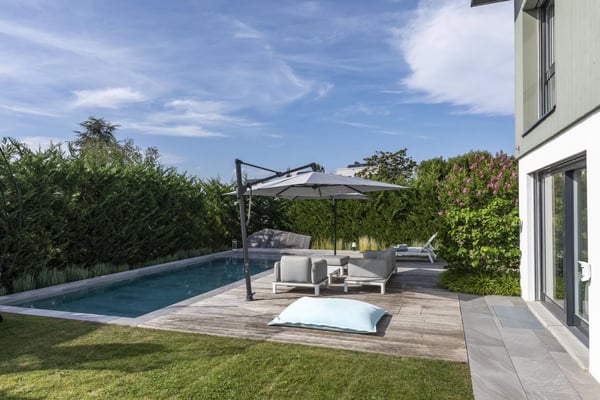 SPLENDIDE VILLA AVEC PISCINE à VÉSENAZ 1