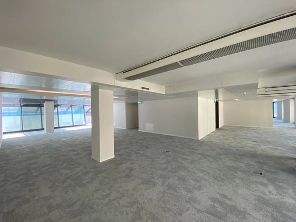 Belles surfaces administratives avec vue sur le lac 8