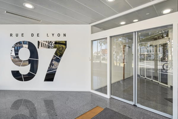 Surfaces administratives aménagées aux Charmilles 3