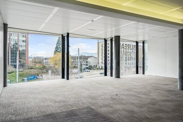 Surfaces commerciales à l'Avenue du Bouchet 2-12 2