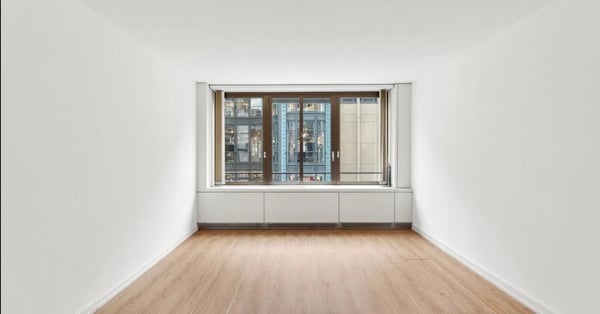 Belles surfaces aménagées dans l'hypercentre 6