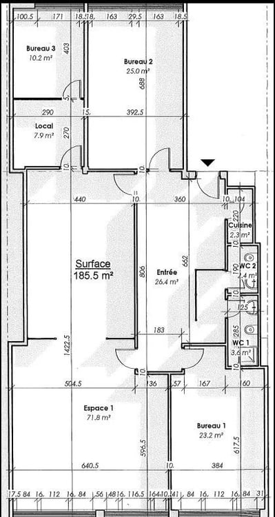 Belles surfaces aménagées dans l'hypercentre 7
