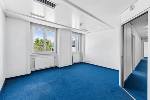 Belles surfaces à louer à Malagnou 4