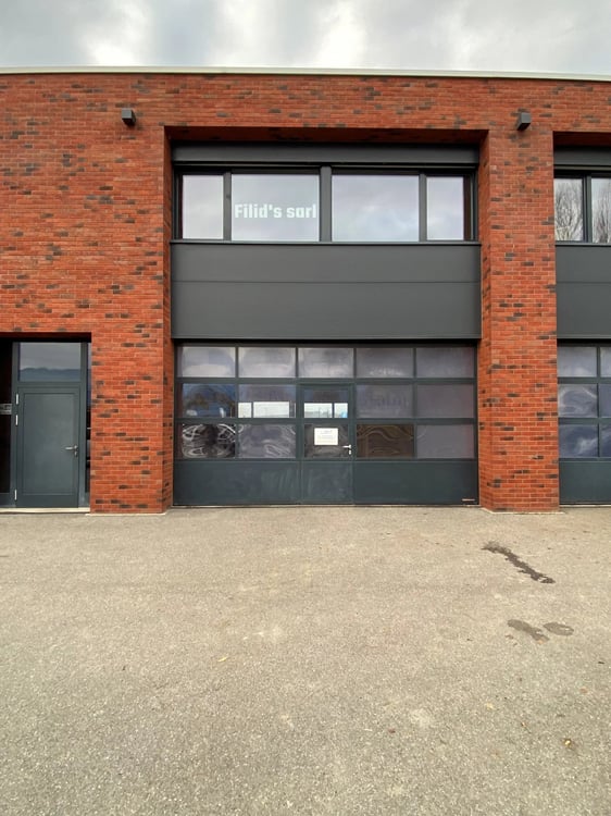 Atelier avec mezzanine à la douane de Bardonnex 2