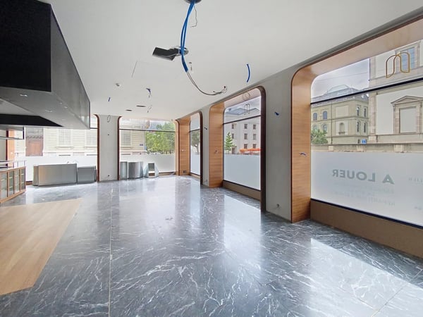 Arcade d'exception 825 m2 10
