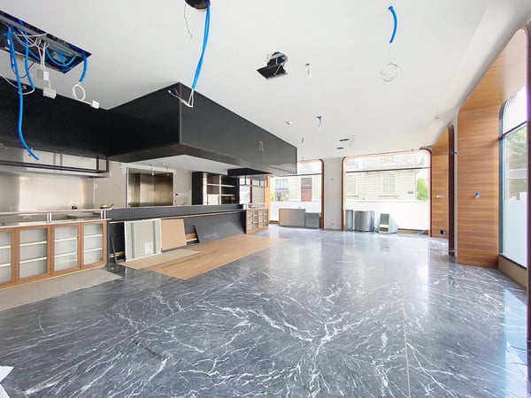 Arcade d'exception 825 m2 8