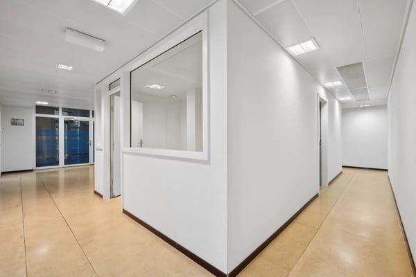 Surfaces administratives aux Charmilles 4