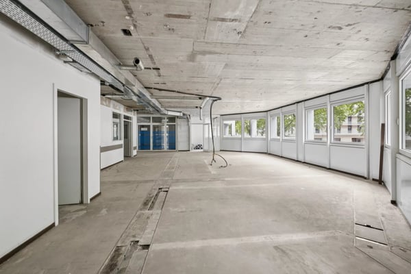 Surfaces administratives aux Charmilles 13