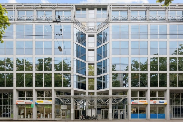 Surfaces administratives aux Charmilles 1