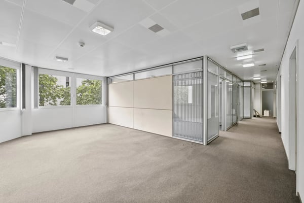 Surfaces administratives aux Charmilles 3