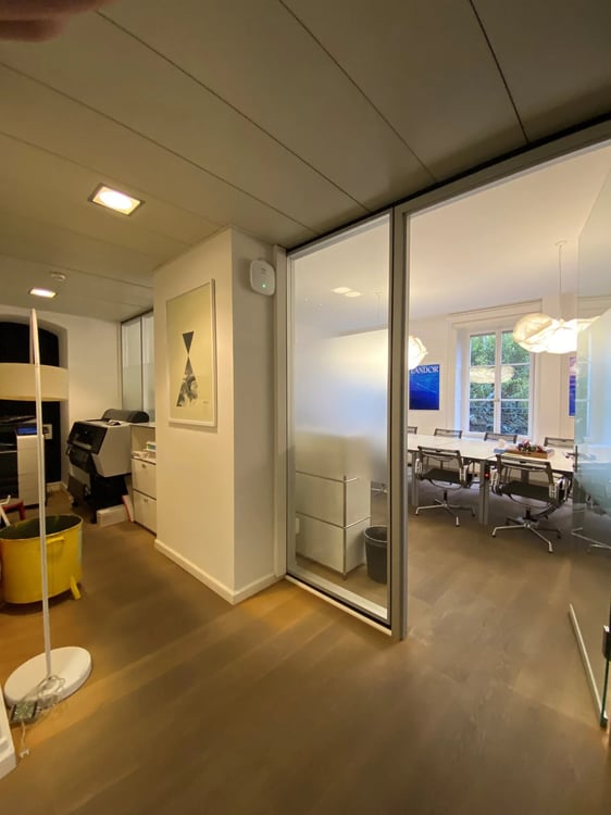 Belles surfaces administratives dans un immeuble de haut standing dans le quartier des banques 6