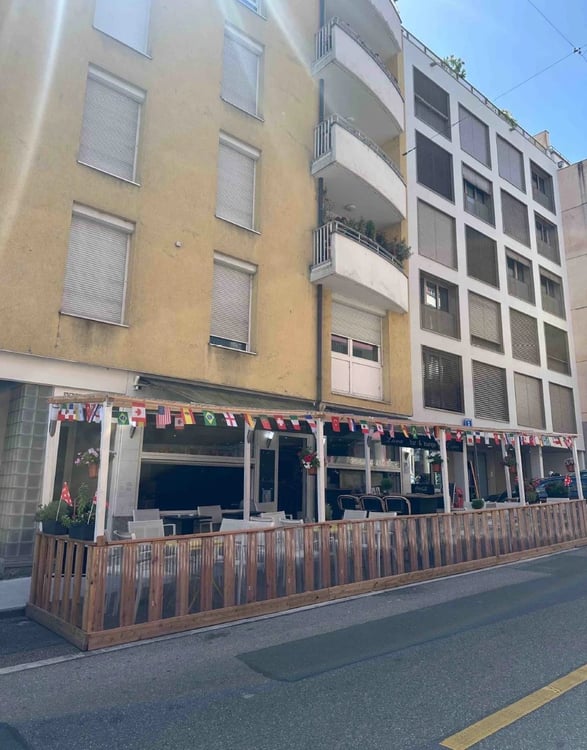 Arcade commerciale à vendre - Affectation restaurant 2