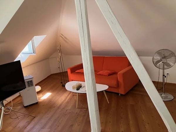 Immeuble de rendement rénové au coeur de Montreux, à côté du Palace 11