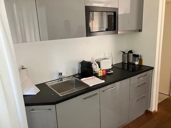 Immeuble de rendement rénové au coeur de Montreux, à côté du Palace 6