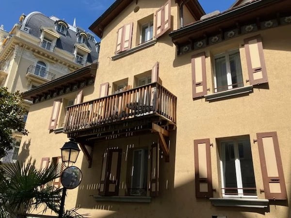 Immeuble de rendement rénové au coeur de Montreux, à côté du Palace 2