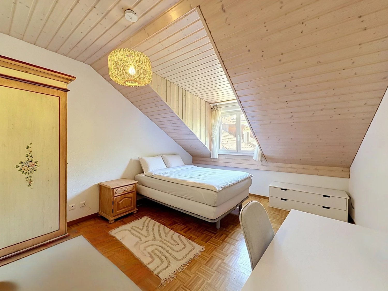 Immobilie in Belmont-sur-lausanne - Magnifique 4,5 pcs en attique avec mezzanine + garage-box - Bild 10