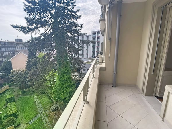 Hyper centre - Appartement de charme de 2,5 pièces au cachet d'antan 4