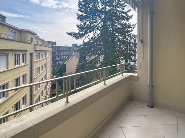 Hyper centre - Appartement de charme de 2,5 pièces au cachet d'antan 3