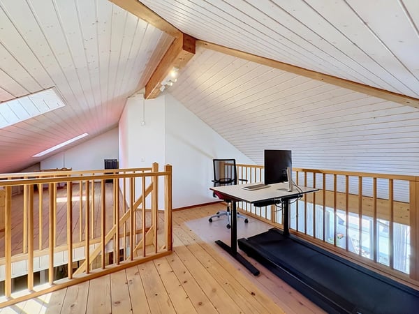 Magnifique 4,5 pcs en attique avec mezzanine + garage-box 12