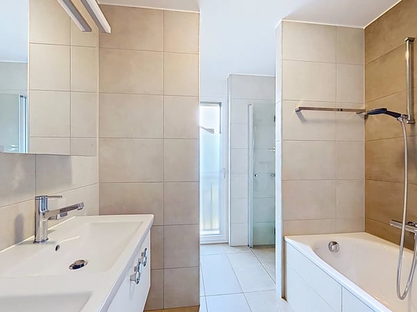Élégant 4,5 pcs de standing avec terrasse de 28 m² 7
