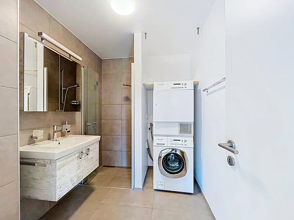 Élégant 4,5 pcs de standing avec terrasse de 28 m² 5