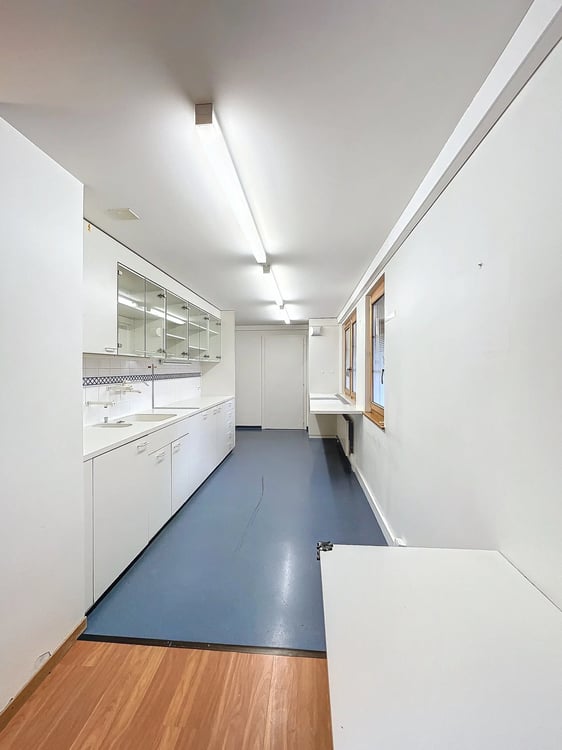 Espace commercial spacieux à Villars-sur-Ollon, Suisse 8