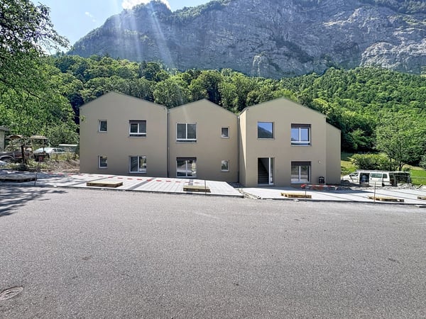 Appartement neuf de 5.5 pièces avec jardin privatif à Epinassey 2