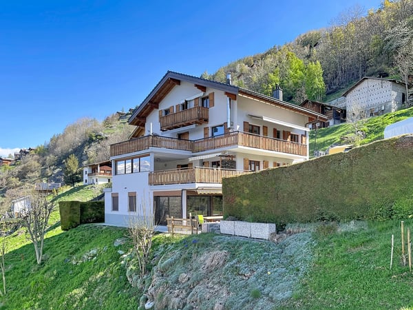 Appartement de 4 1/2 pièces bénéficiant d'une magnifique vue 3