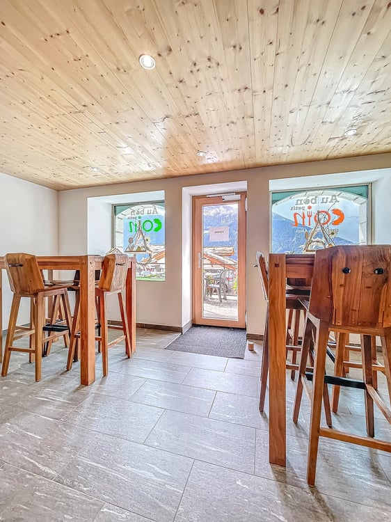 Restaurant authentique avec appartement inclus 3