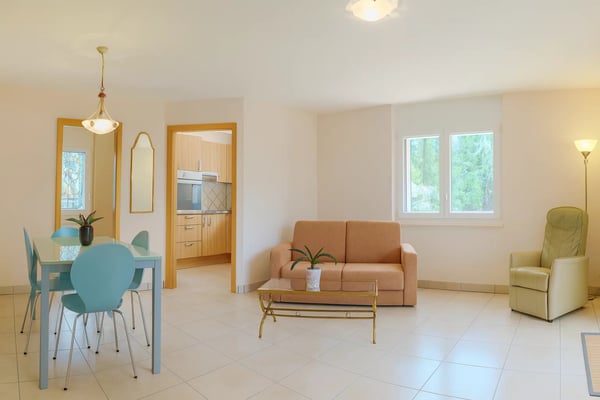 Bâtiment de trois logements sur le Golf de Crans-Montana 12