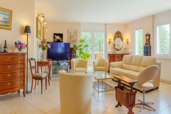 Bâtiment de trois logements sur le Golf de Crans-Montana 7